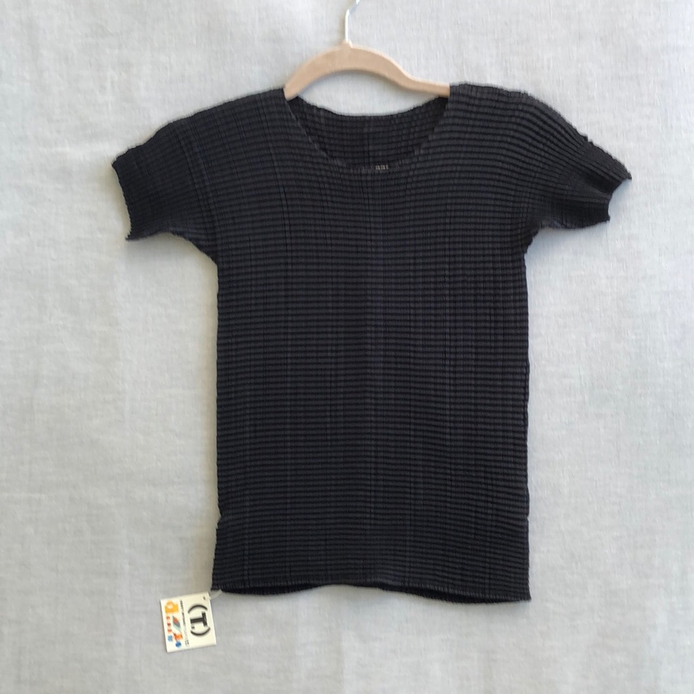 Issey Miyake Pleats Top
